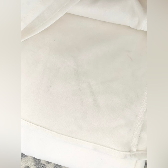 Show Me Your Mumu Paris Gown in White Stretch XL - Picture 6 of 8